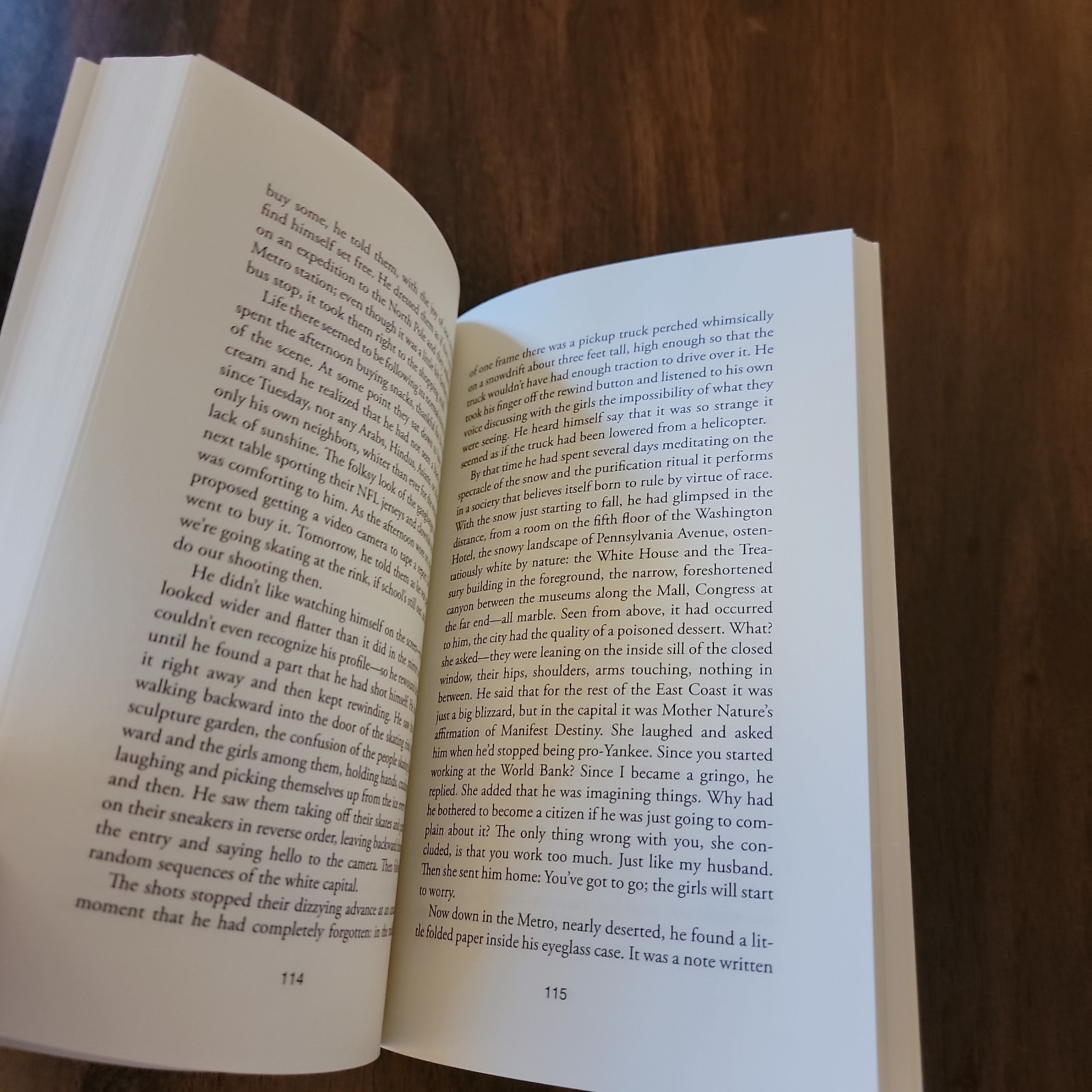 Hypothermia by Alvaro Enrigue (English) – Translate4d by Brendan Riley