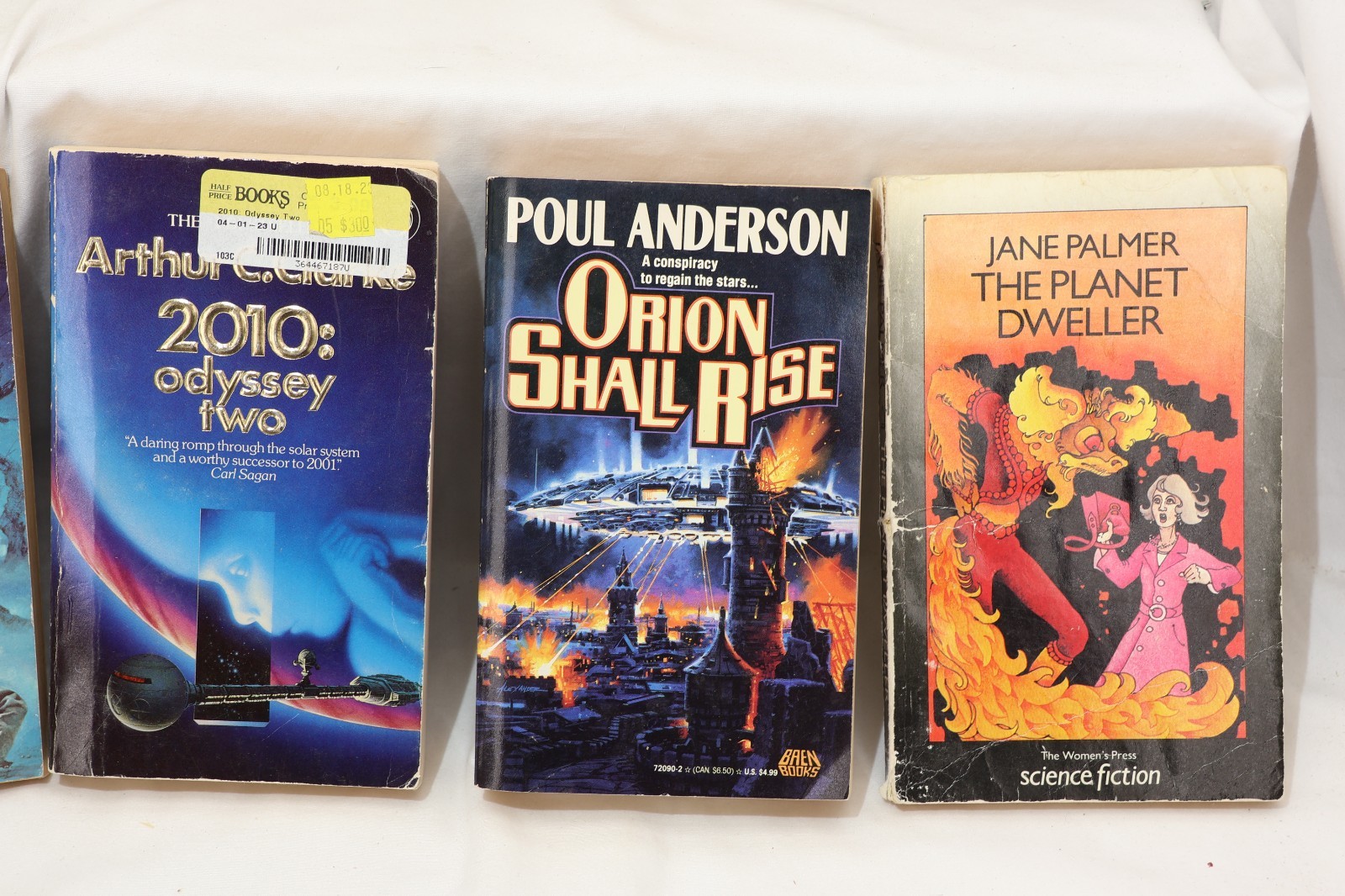 Lot of 20 Science Fiction Books, Paperback, No Duplicates, B670