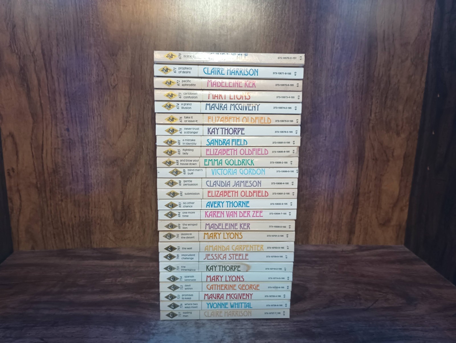 Harlequin Presents Lot #670–727 PB Romance Vintage Mixed Authors Acceptable–VG