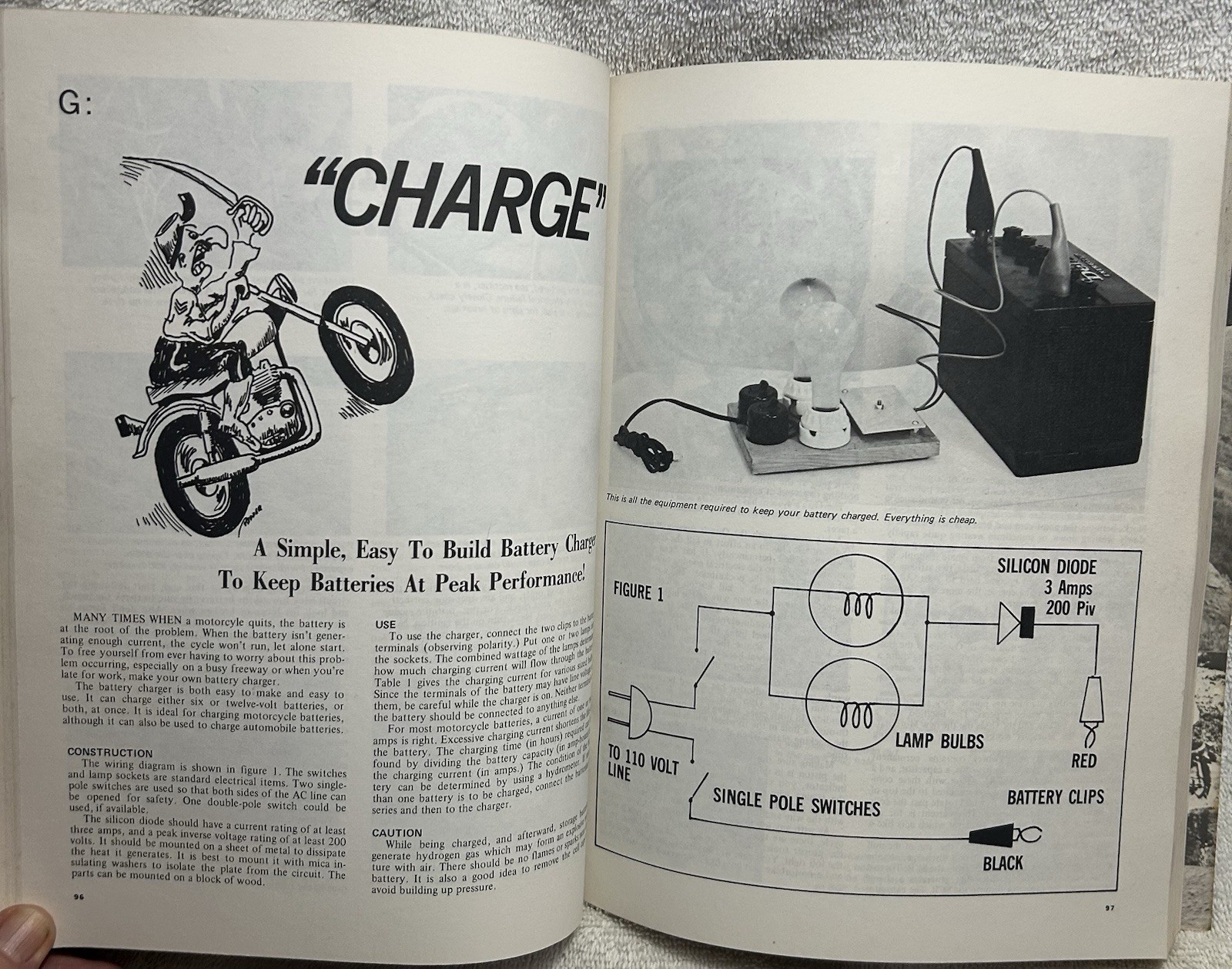 Vtg. Book Motorcycle Digest 320 Pages Illustrated 1972