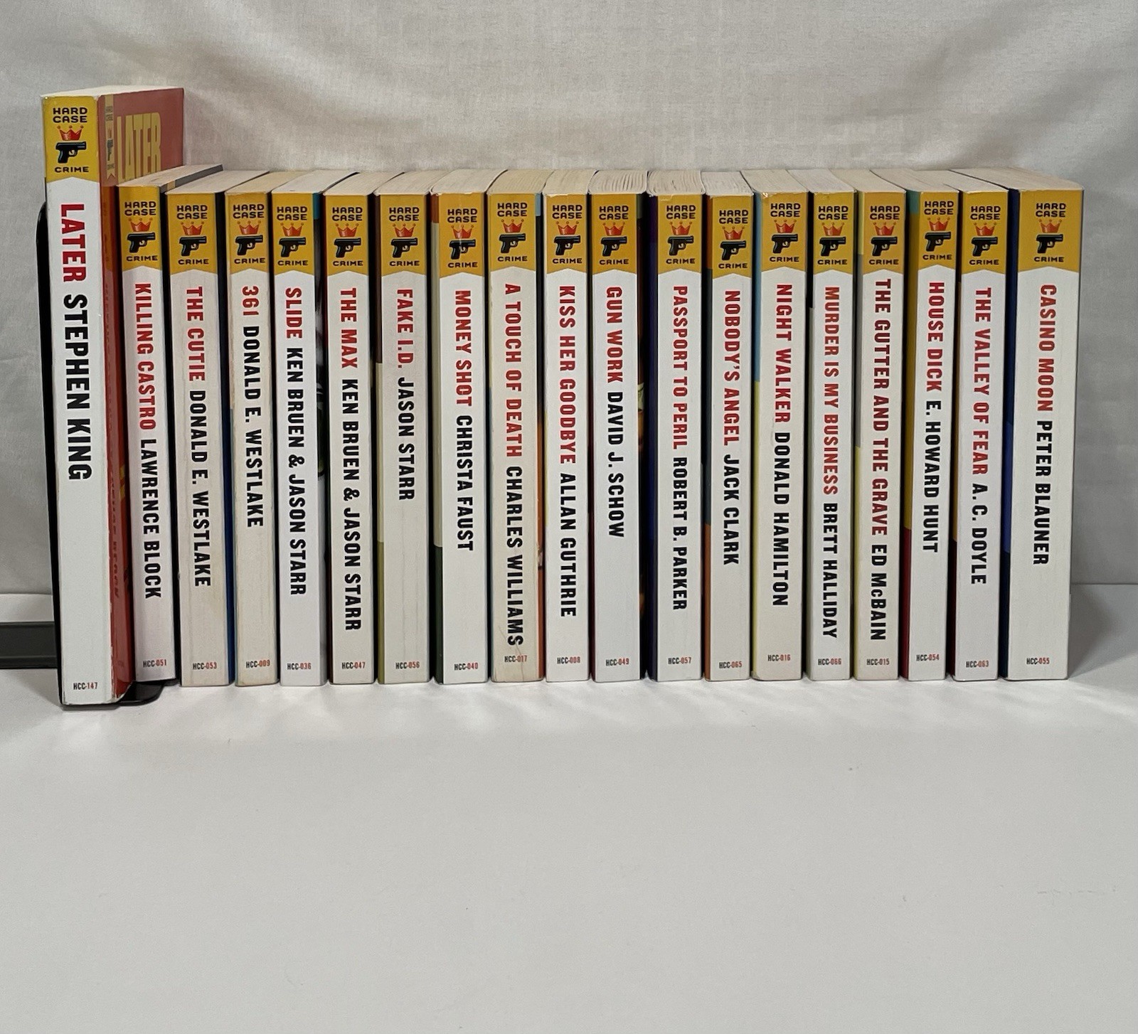 HARD CASE CRIME Book Lot 19 – Stephen King Lawrence Block Westlake Peter Blauner
