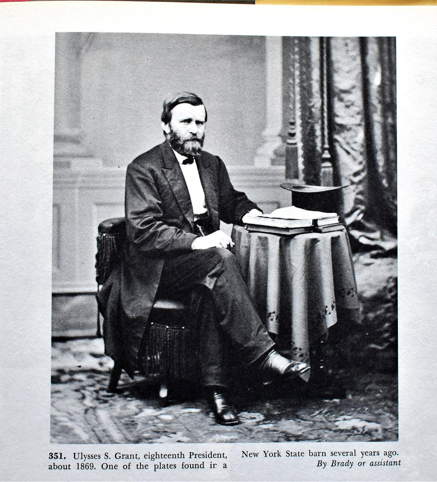 MATHEW BRADY ~ HISTORIAN WITH A CAMERA ~ HB & DJ ~ 244 PAGES, OVER 500 PHOTOS