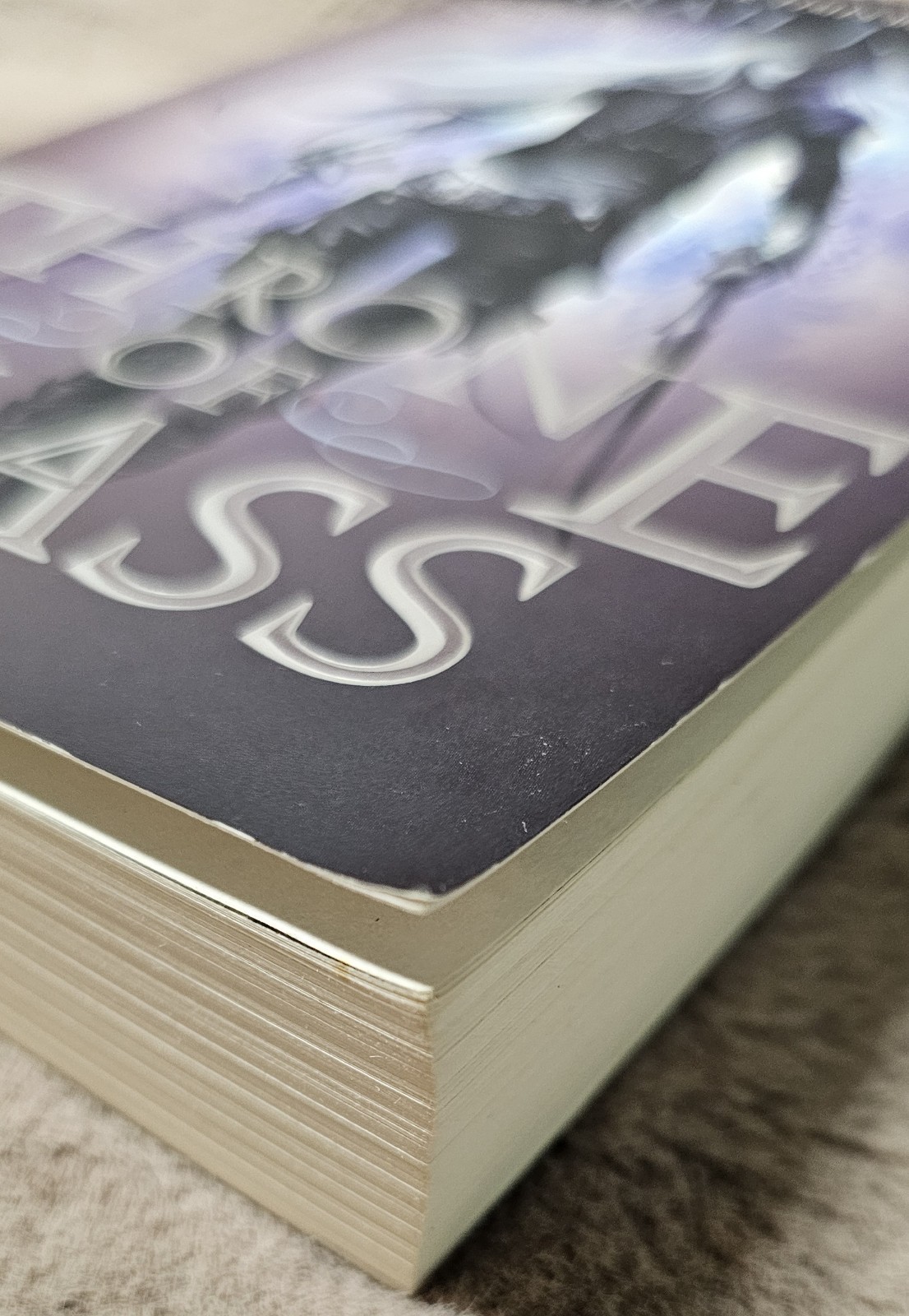 ​Throne of Glass Sarah J Maas Paperback Book 1 Bloomsbury