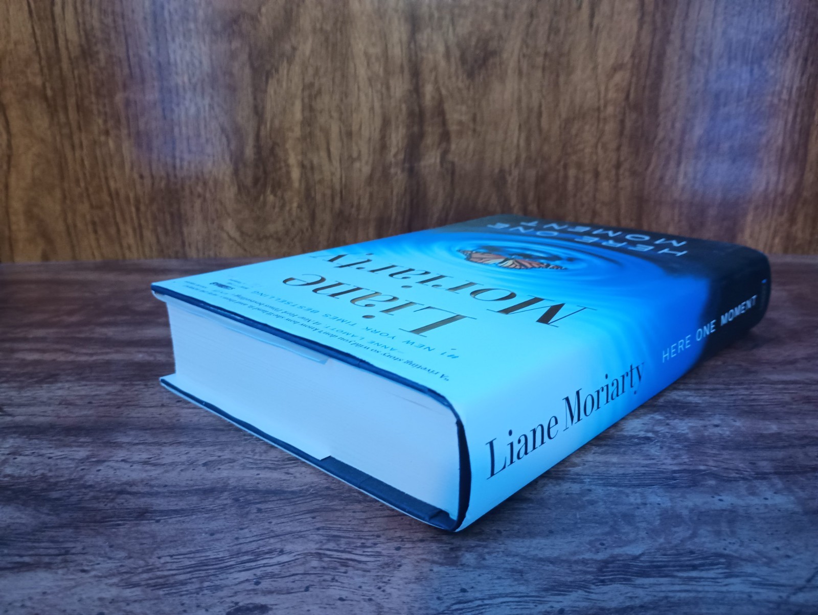 Here One Moment Liane Moriarty 2024 HC Psychological Thriller Women 512pp VG