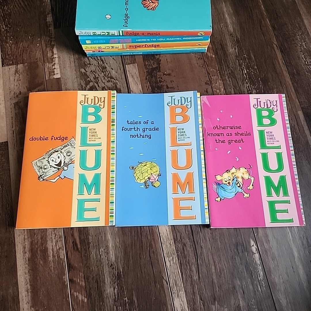 Lot of 11 Judy Blume Books Paperbacks – Superfudge Iggies House Freckle Juice
