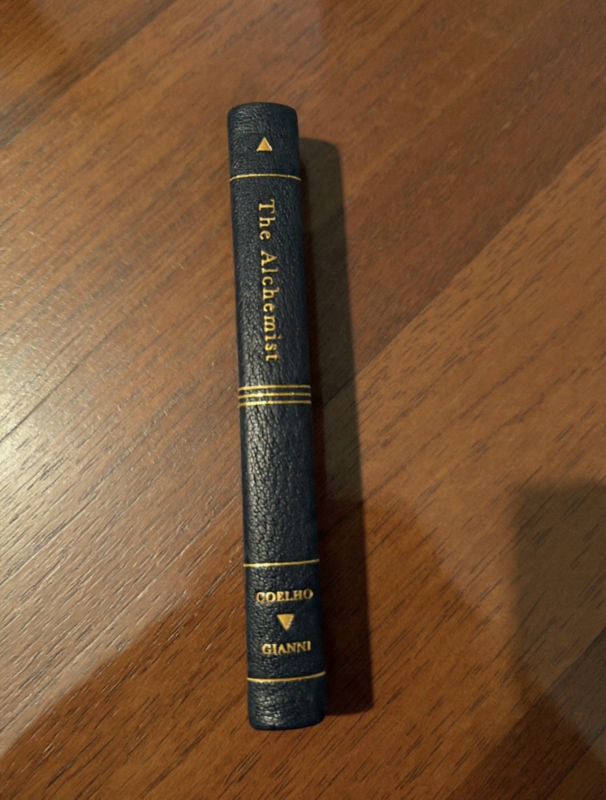 The Alchemist Lyra’s Books – Deluxe – Brand new – Numbered Rare Book