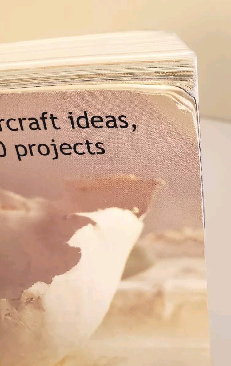 Papercrafts and Origami Paperback Softcover Hermes House Arts & Crafts 512 Pages