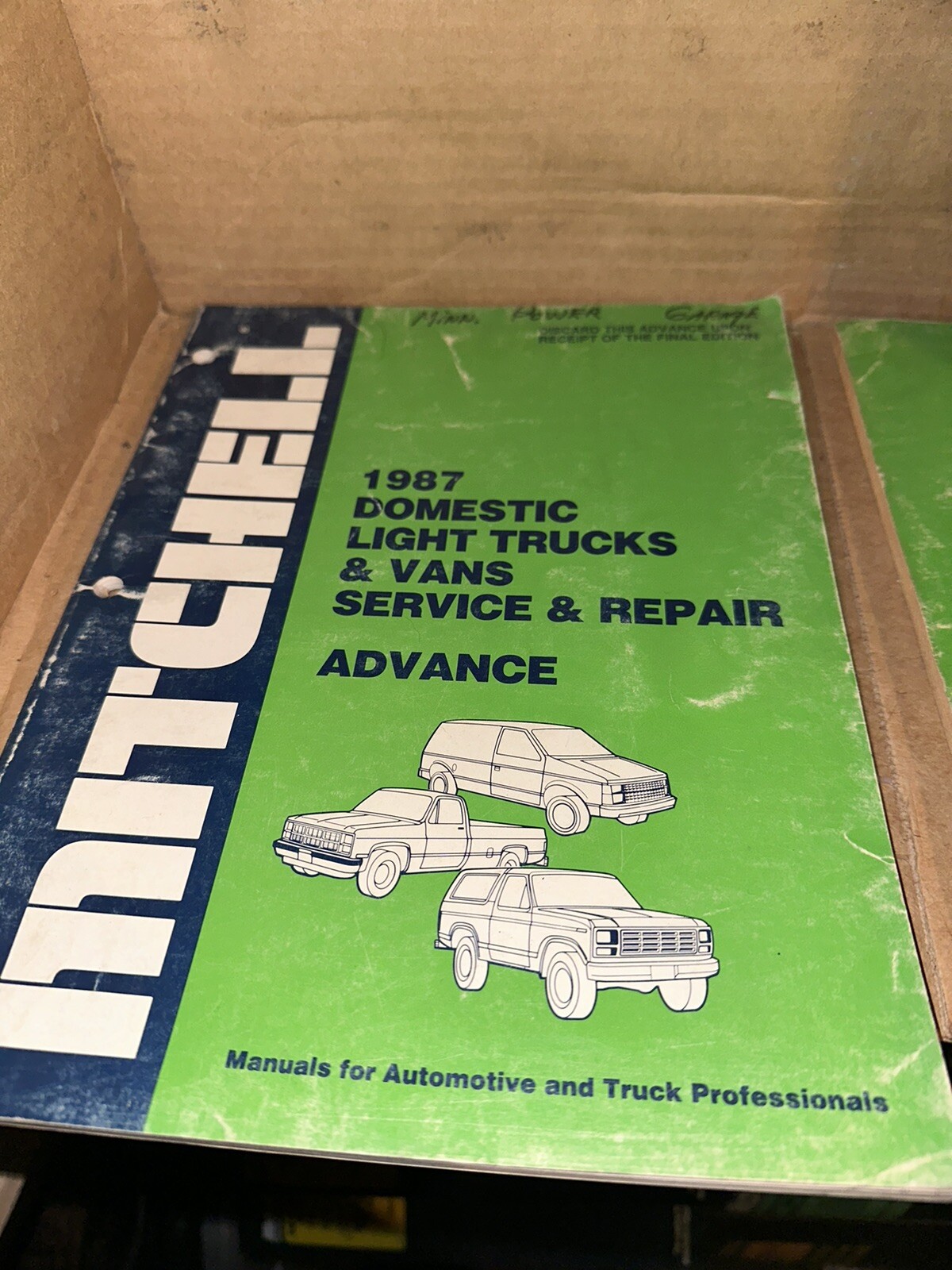Mitchell Service & Repair Domestic Light Trucks & Vans 1985 & 1987 Advance Copys