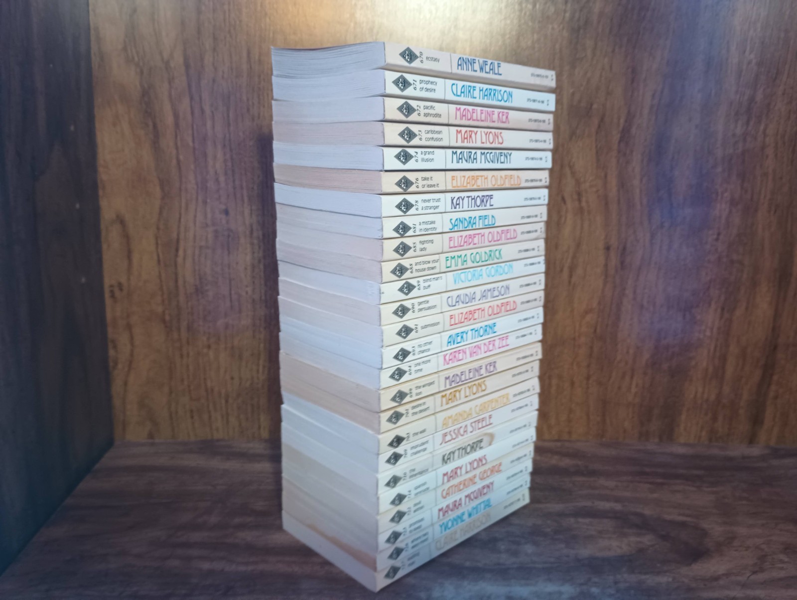 Harlequin Presents Lot #670–727 PB Romance Vintage Mixed Authors Acceptable–VG