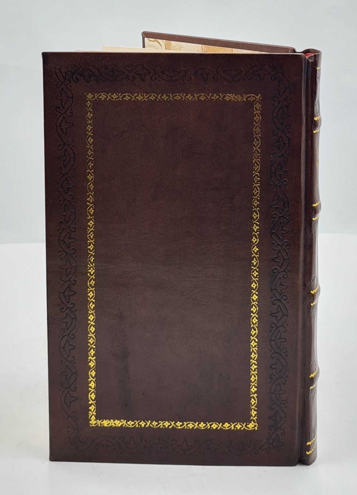 The Sun of Knowledge (Shams al-Ma’arif): An Arabic Grimo [PREMIUM LEATHER BOUND]