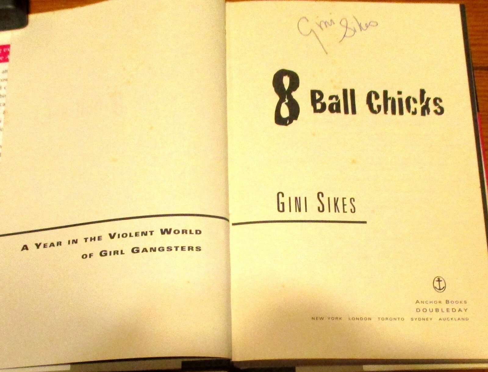 1997 8 Ball Chicks by Gina Sykes SIGNED Hardcover Book D/J 304 Pages