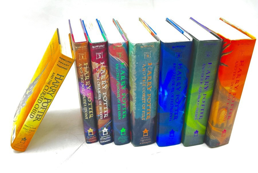 Harry Potter Hardcover Boxed Set: Books 1-7 plus bonus by J. K. Rowling…