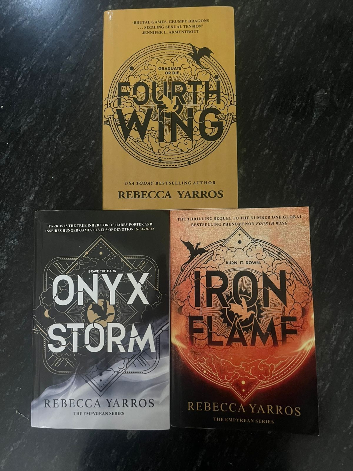 The Empyrean Series 3 Book Collection Set: Fourth wing + Iron flame, onyx