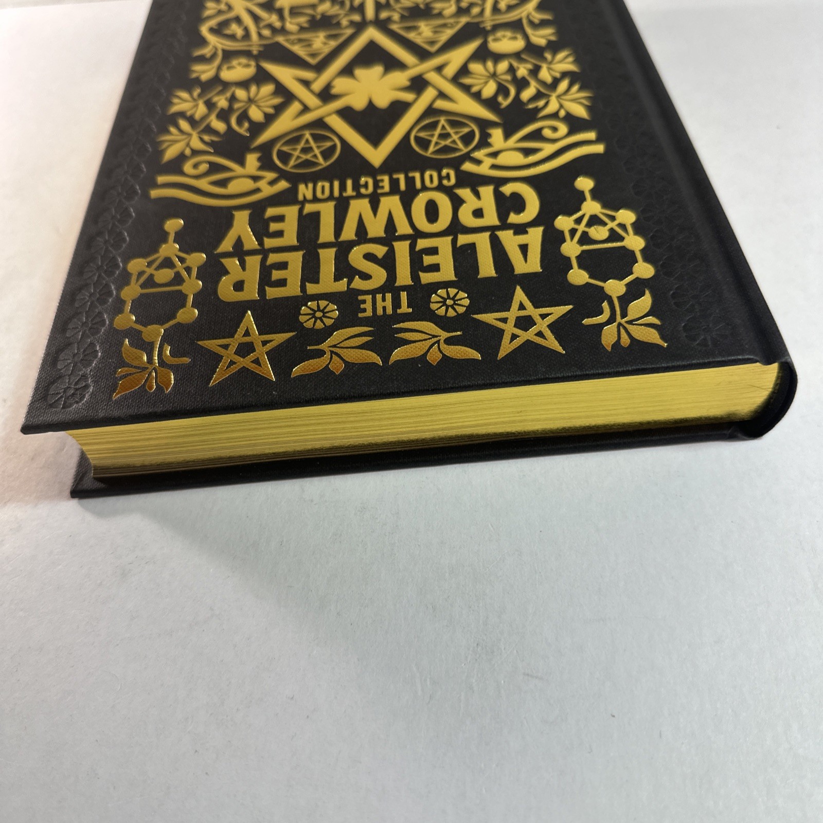 The Aleister Crowley Collection – Clouds Without Water, Moonchild & Book of Law