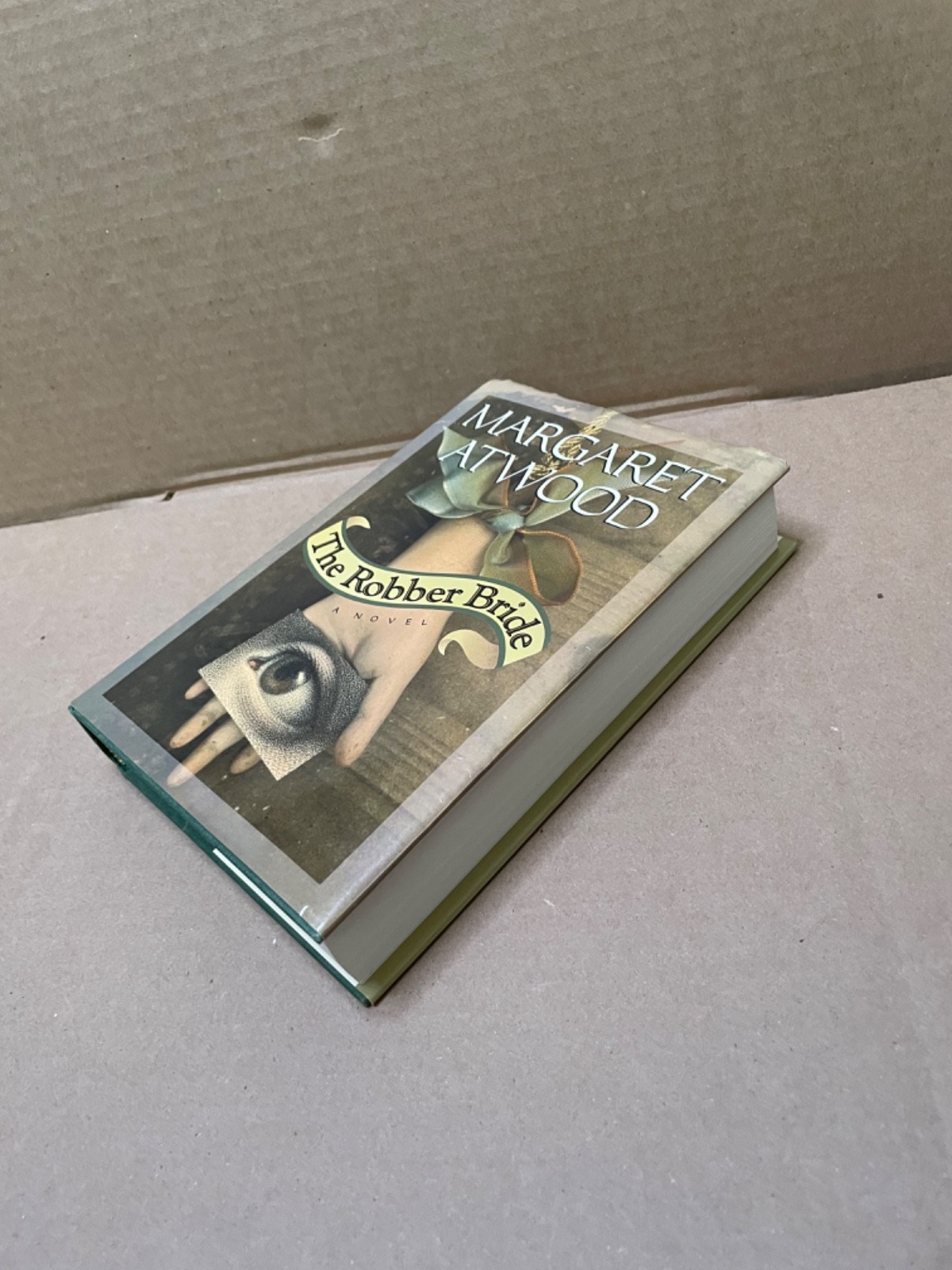The Robber Bride by Margaret Atwood 1993 HC /DJ