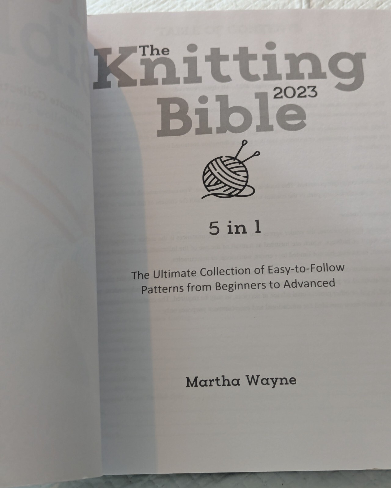 The Knitting Bible: [5 in 1] The Ultimate Collection of Easy… by Wayne, Martha