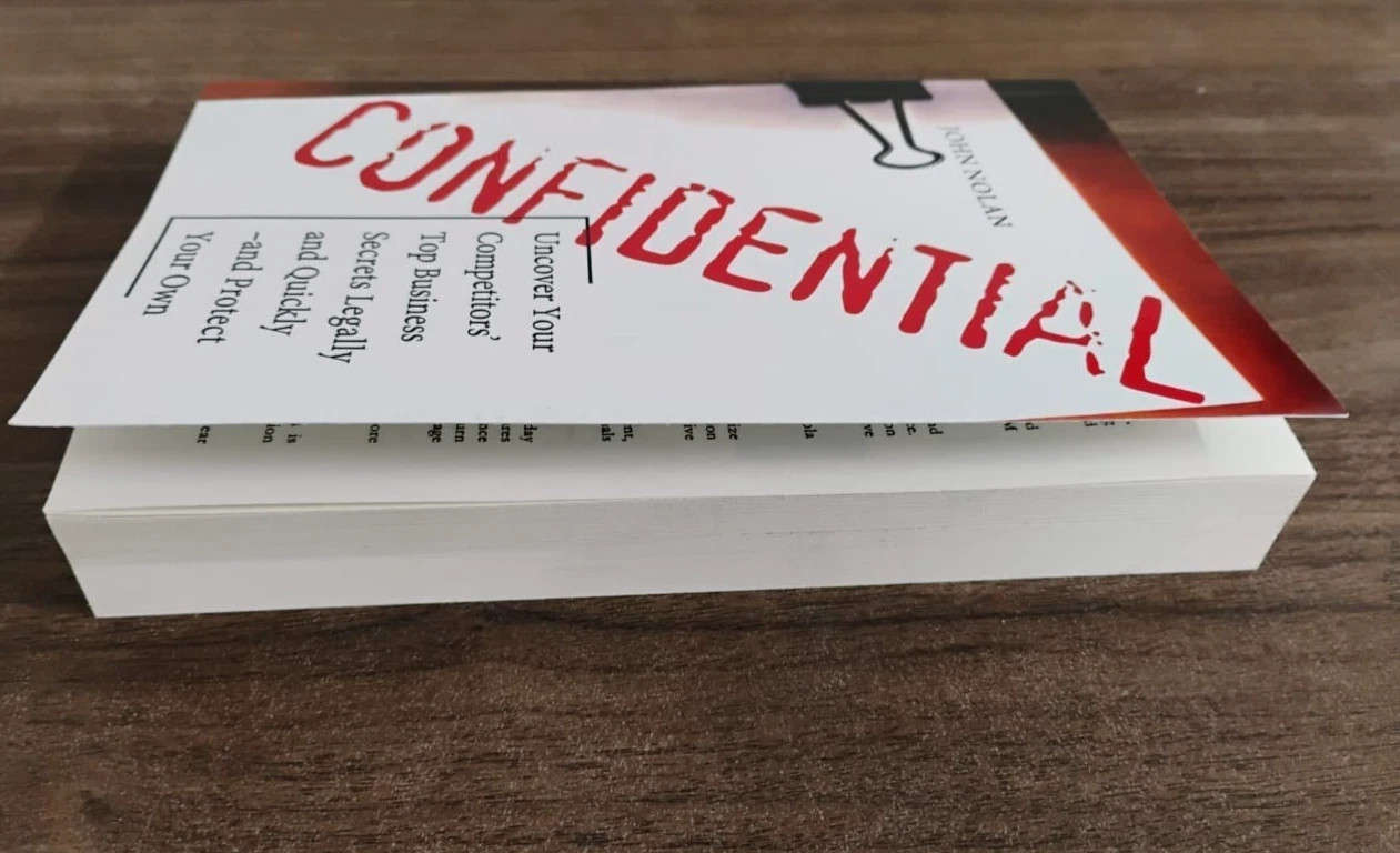 CONFIDENTIAL WRITTEN BY JOHN NOLAN PAPERBACK FREE SHIPPING US STOCK