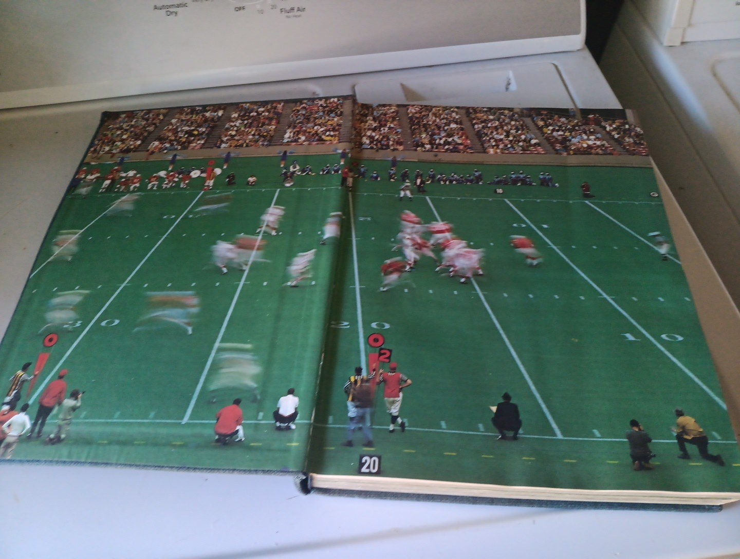 THE PRO FOOTBALL EXPERIENCE David BOSS 10.5 x 14 x 1.5 in Hardcover Coffee Table