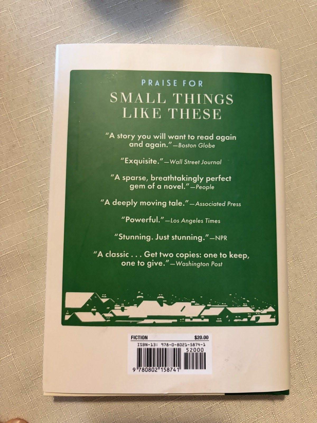 Claire Keegan Small Things Like These (2021) Paperback – GROVE/Atlantic Fiction