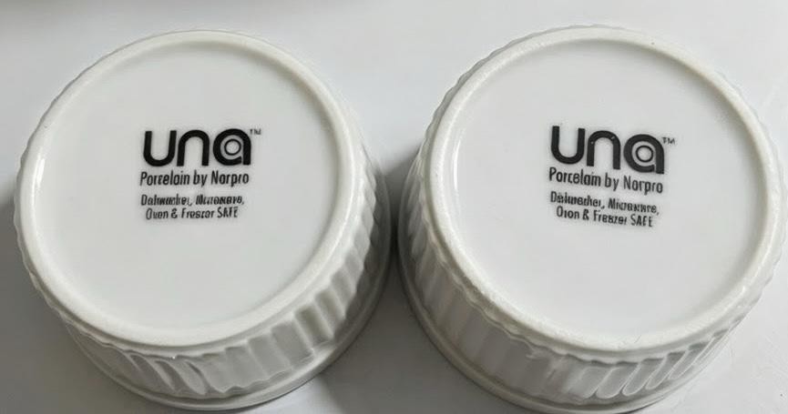 Norpro Porcelain Ramekins, Set of Six, New in Box, 1/2 Cup / 4 Oz Capacity
