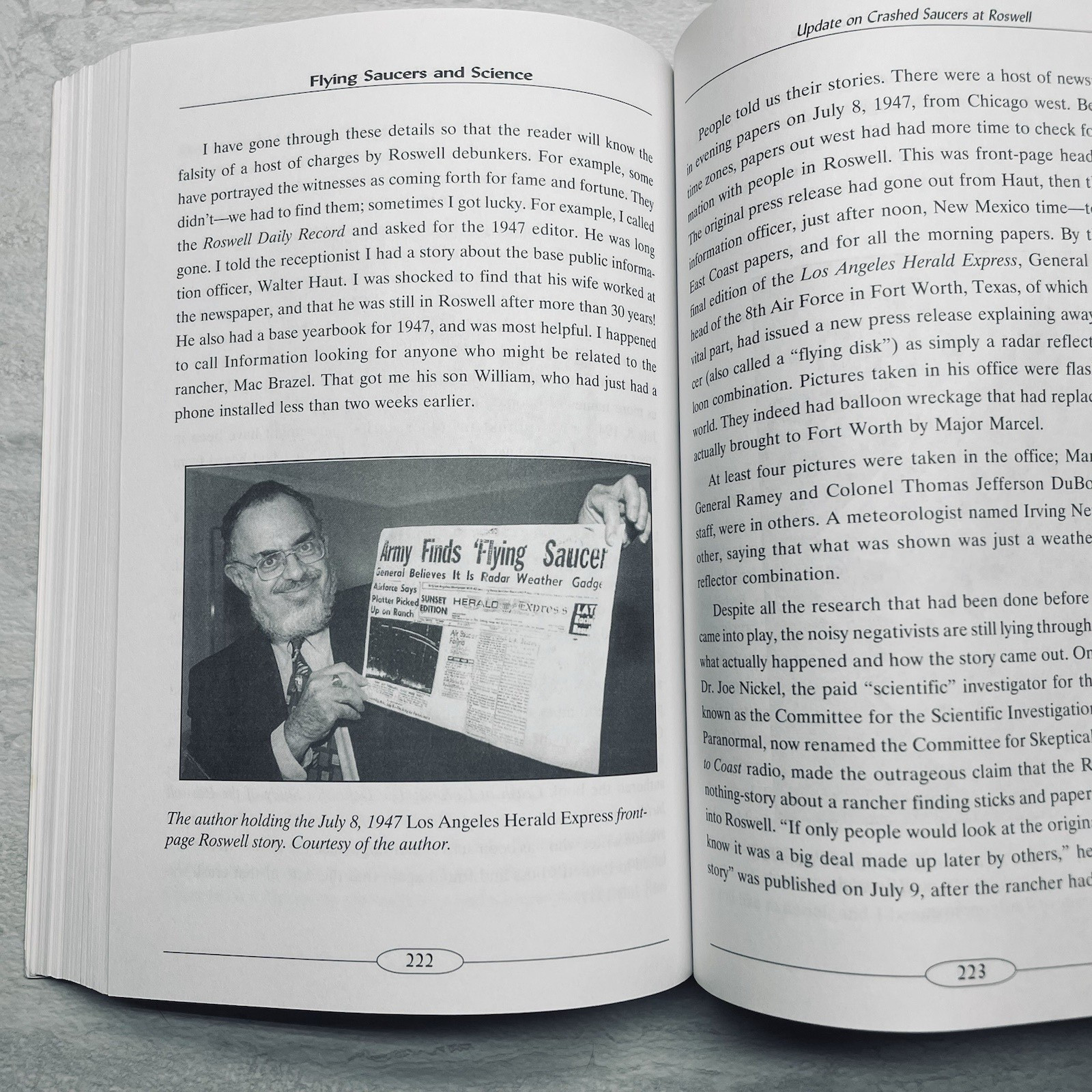 Flying Saucers & Science SIGNED Friedman – A Scientist Investigates UFOs ©2008