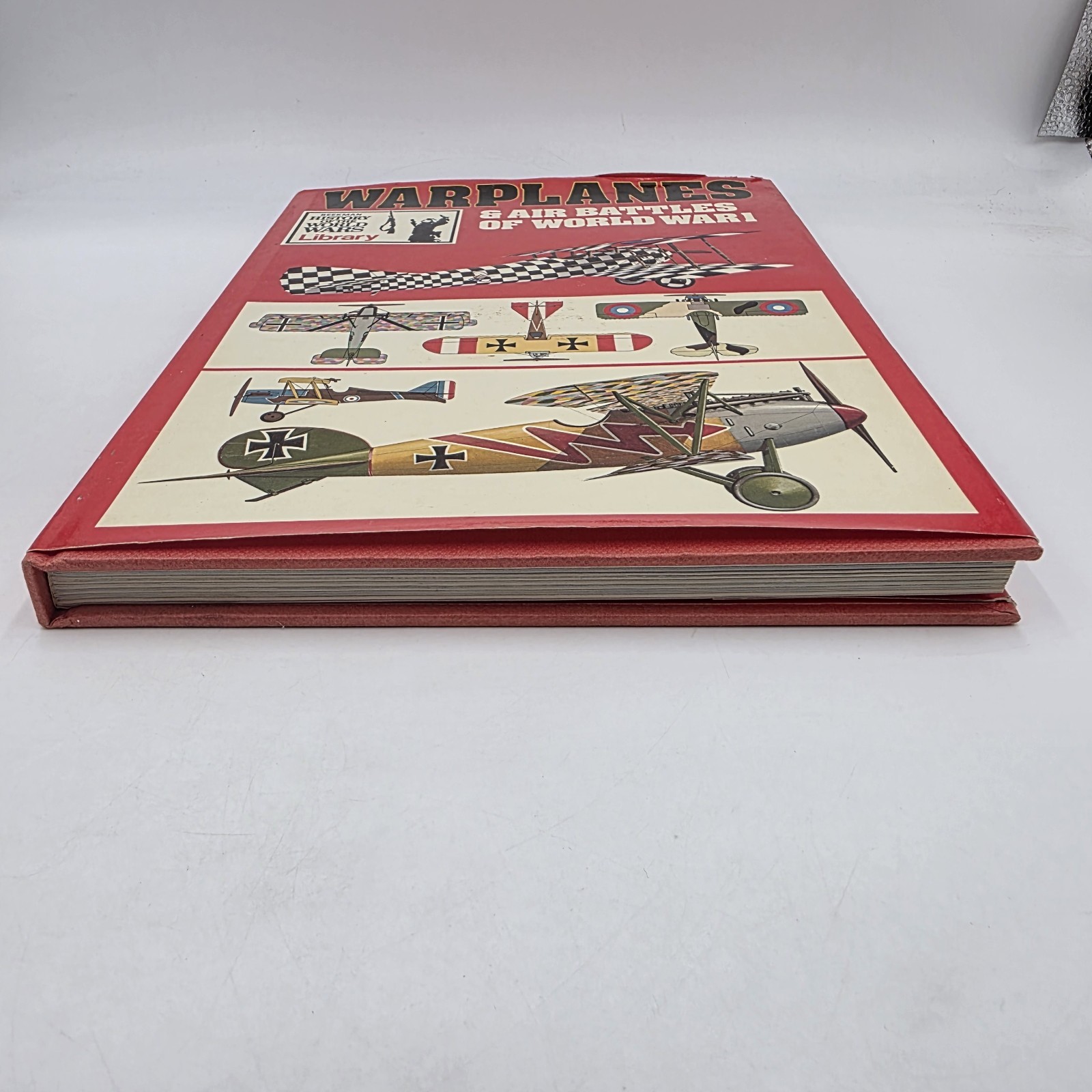 WarPlanes And Air Battles of World War 1 By Ure Smith Illustrated 1973 160 Pages