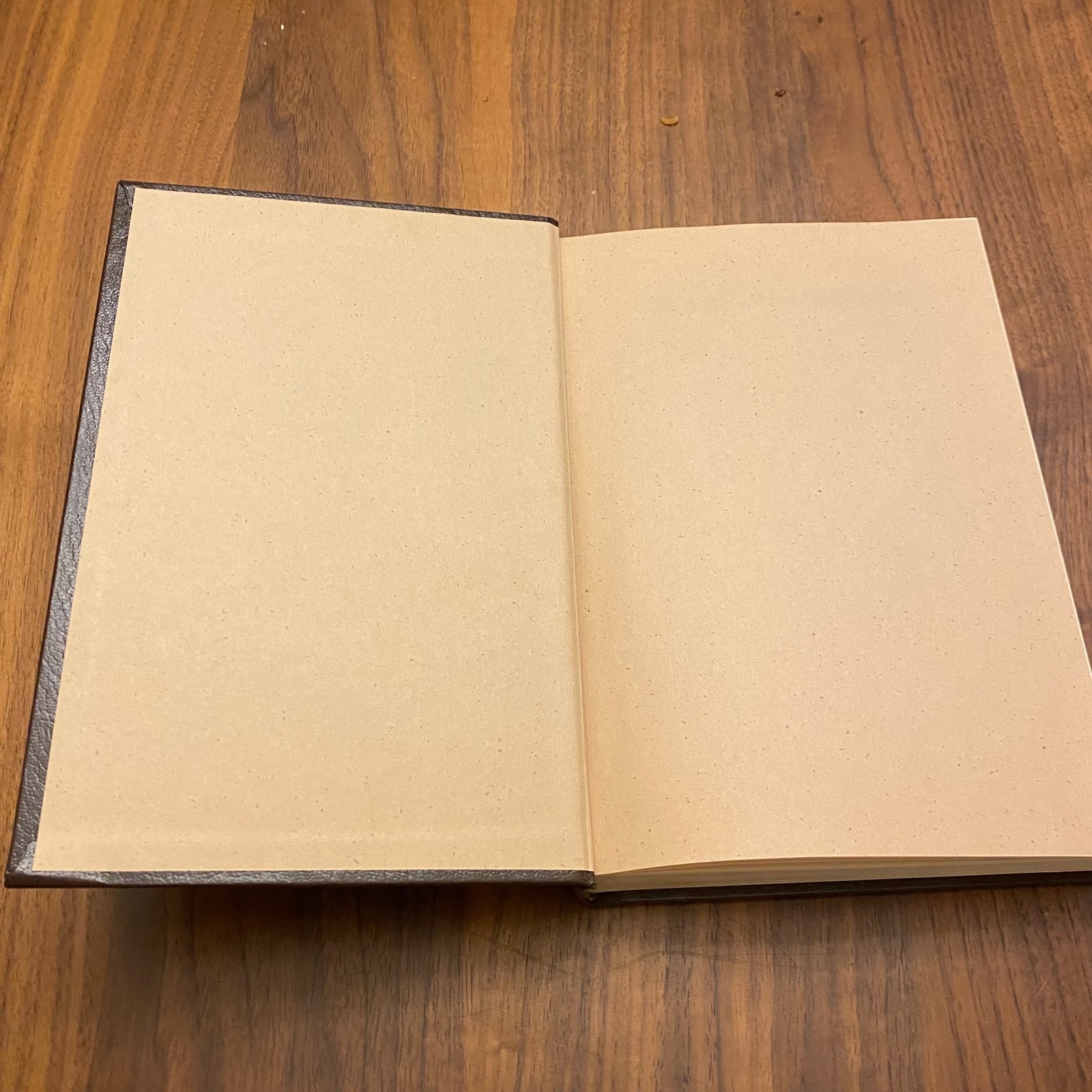 Louis L’amour LEATHERETTE Books – YOU PICK TITLES – Buy 4+, Save 15%