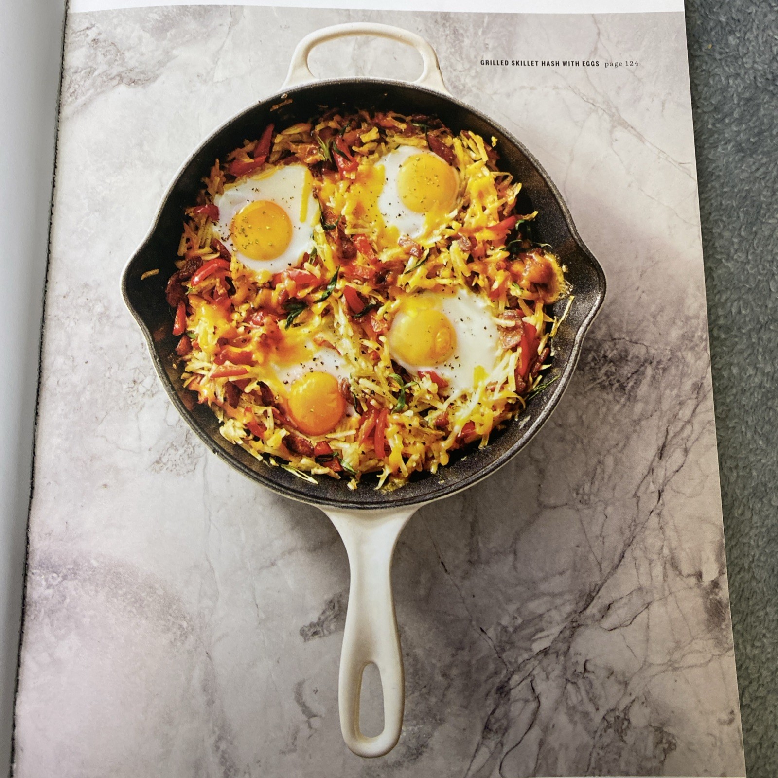 Best Of WW (Weight Watchers) Volume 2 Cookbook 2022 256 Pages
