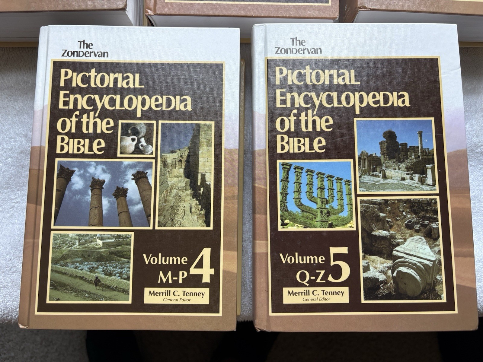 Zondervan Pictorial Encyclopedia o the Bible, Vols. 1-5, VG to LN Books FREESHIP