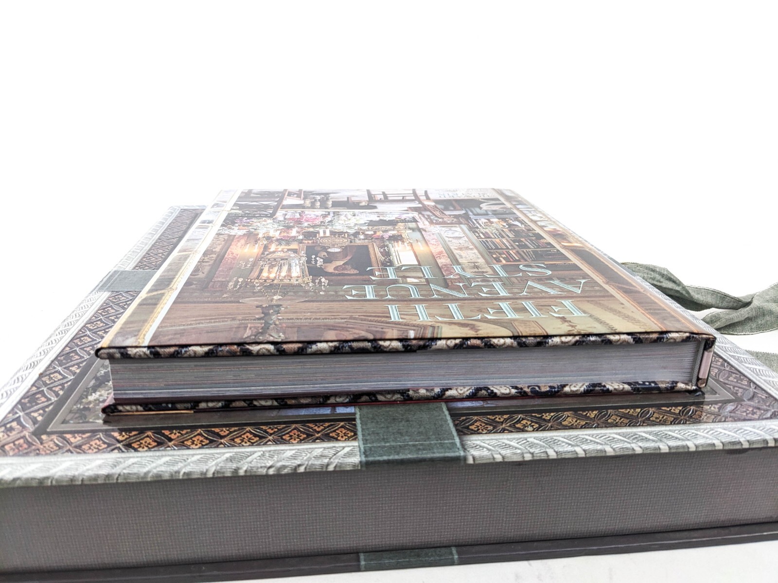 FIFTH AVENUE STYLE Collector’s Luxury Edition By Howard Slatkin – Hardcover