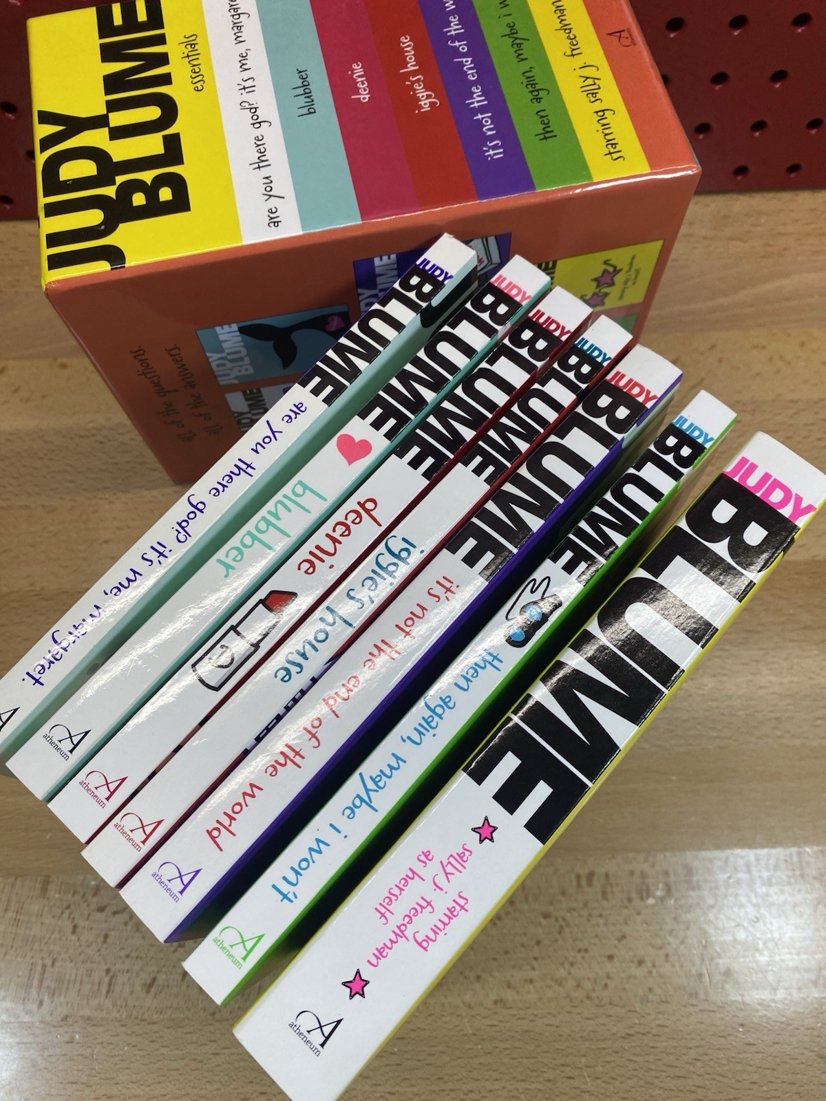 Judy Blume Essentials (Boxed Set) : Are You There God? It’s Me NEW OPEN BOX