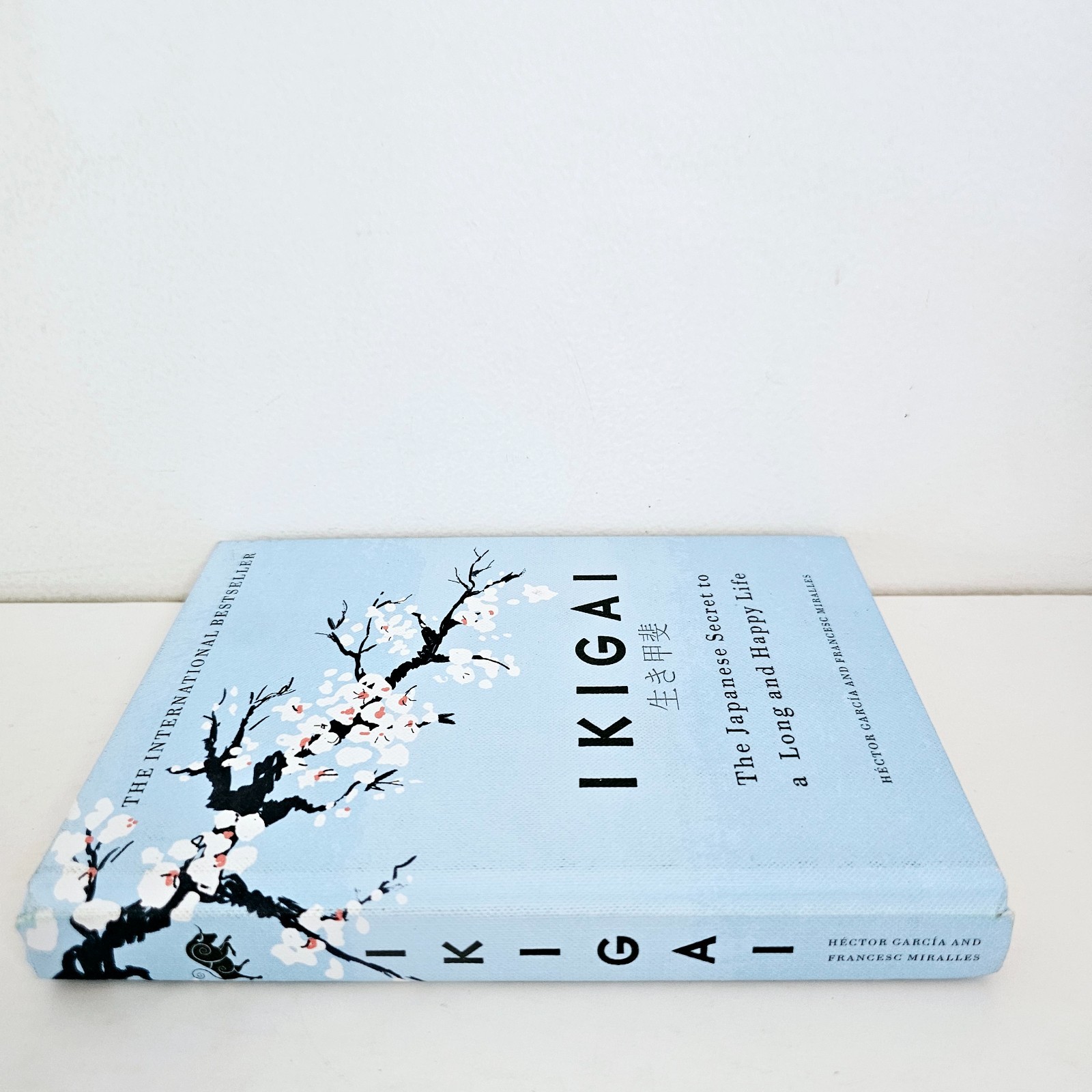 Ikigai Hector Garcia Hardcover Japanese Secret Long Happy Life Free Postage