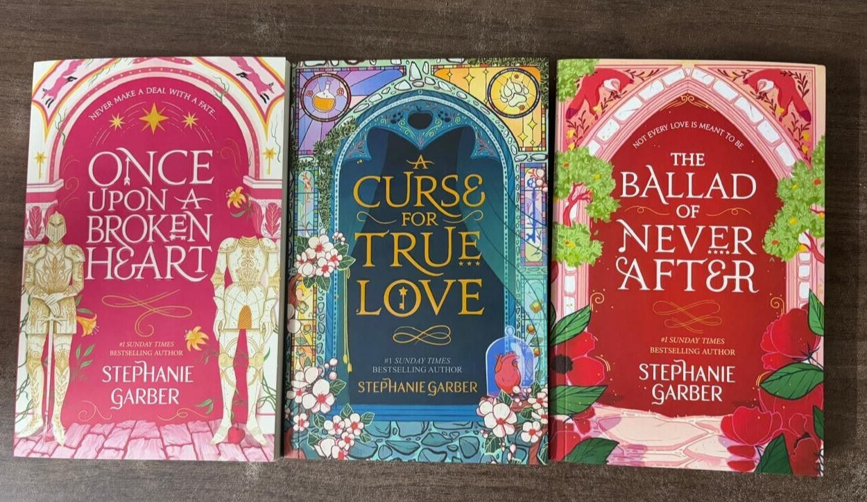 A Curse For True Love+Once Upon A Broken Heart+The Ballad of Never After (PB)