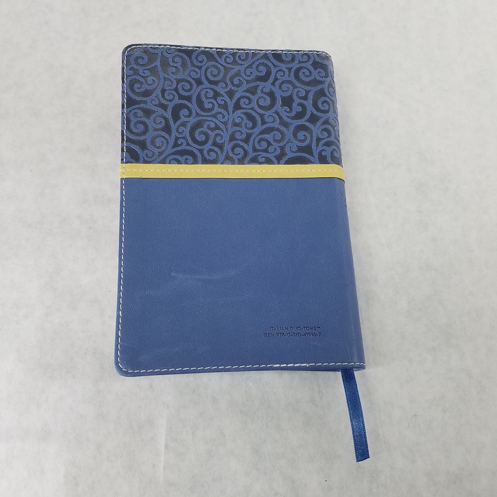 Women’s Devotional Bible by Zondervan Staff (2012, Blue Leather, Special)