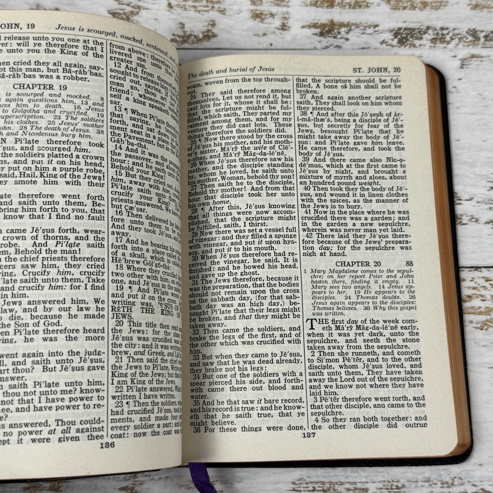 New Testament & Psalms ~ Self Pronouncing Edition National Bible Press Leather