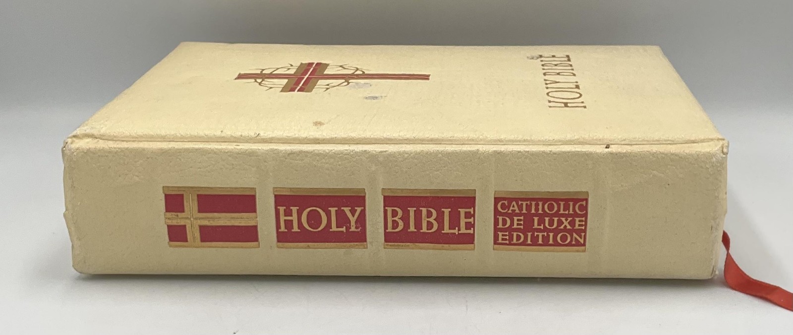 HOLY BIBLE Various Authors White Faux Leather HC Luxury Edition Unabridged