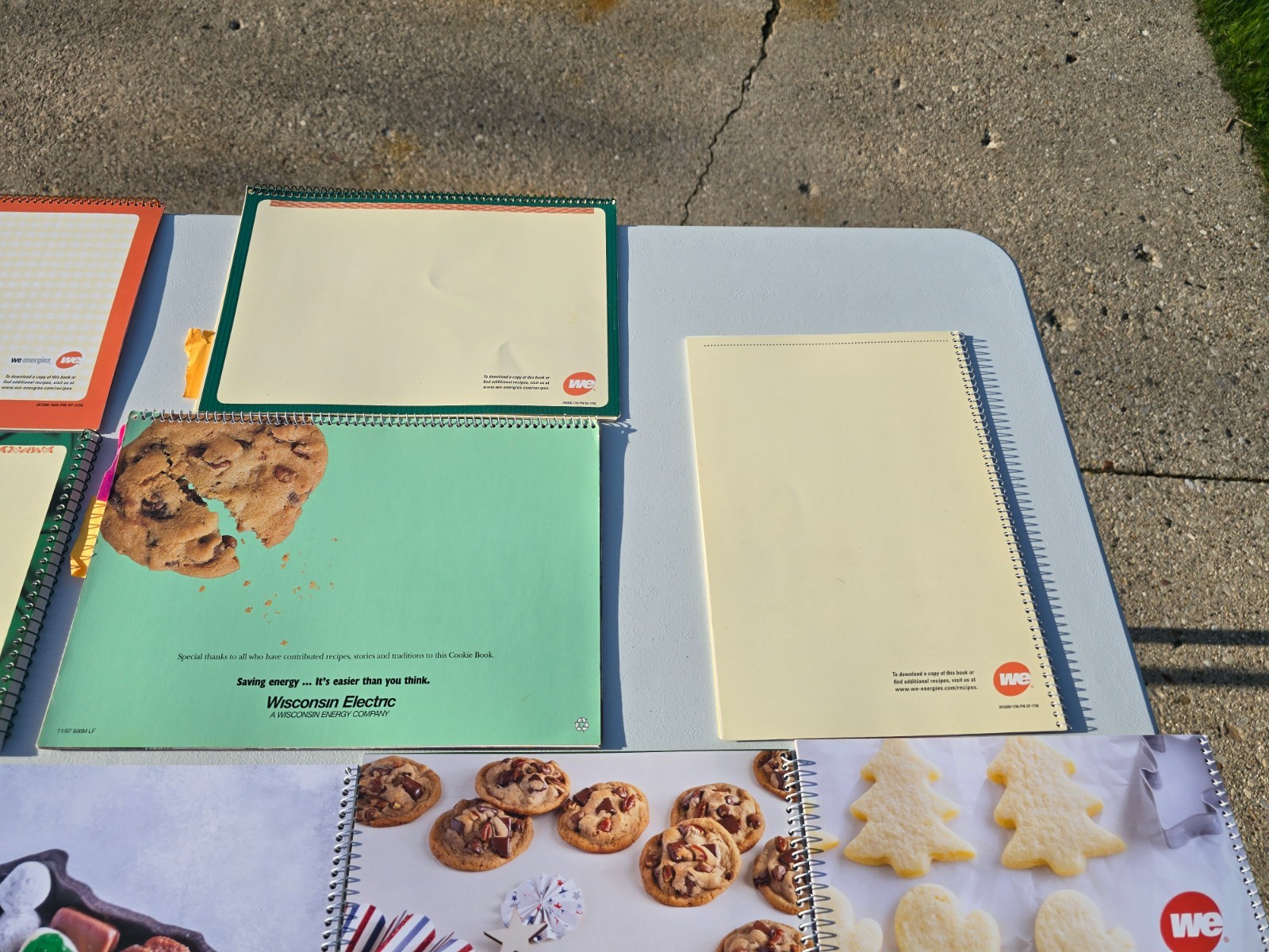 Lot of 11 Wisconsin Electric WE Energies Cookie Book Recipe Cookbooks 2006-2019