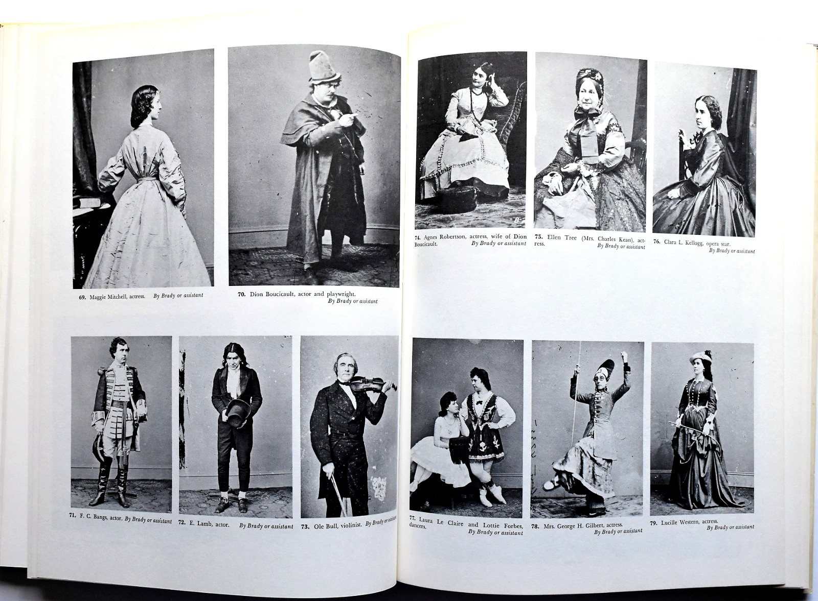 MATHEW BRADY ~ HISTORIAN WITH A CAMERA ~ HB & DJ ~ 244 PAGES, OVER 500 PHOTOS
