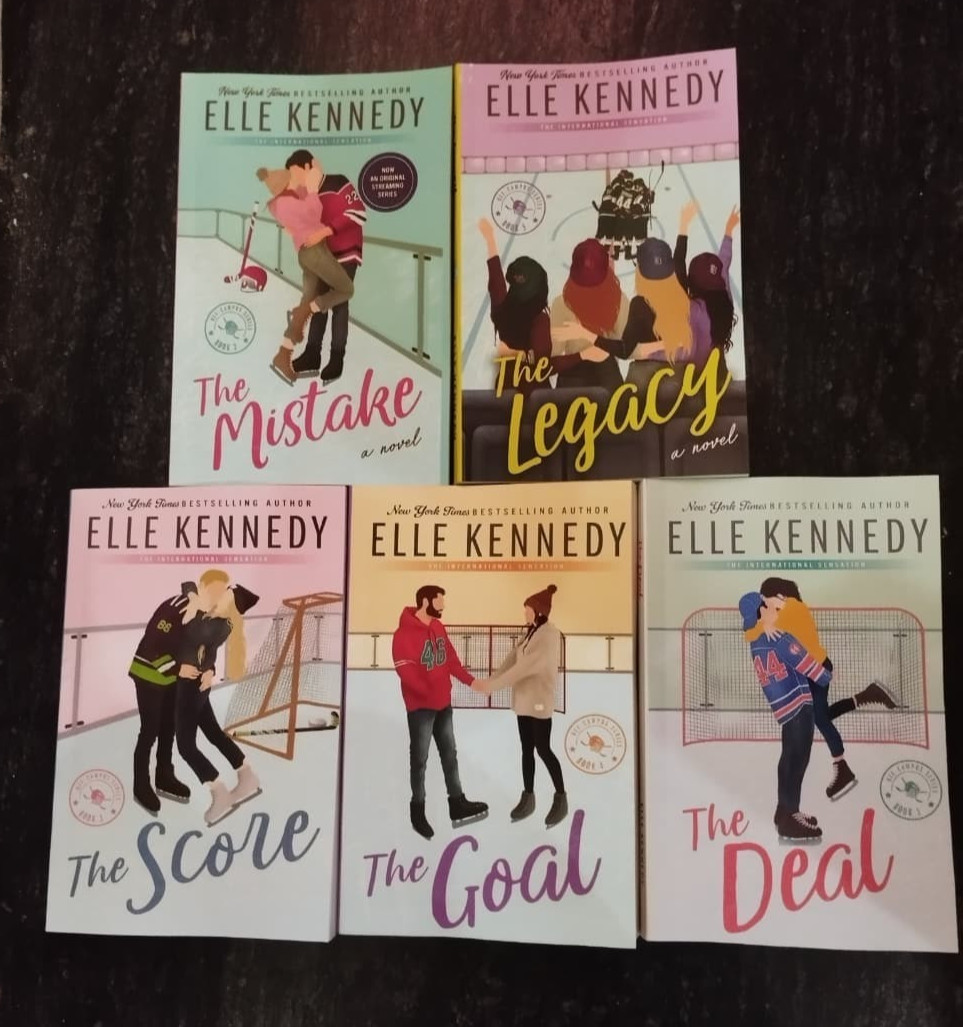 The off Campus 5 book set by Elle Kennedy English Paperback Free Shipping USA