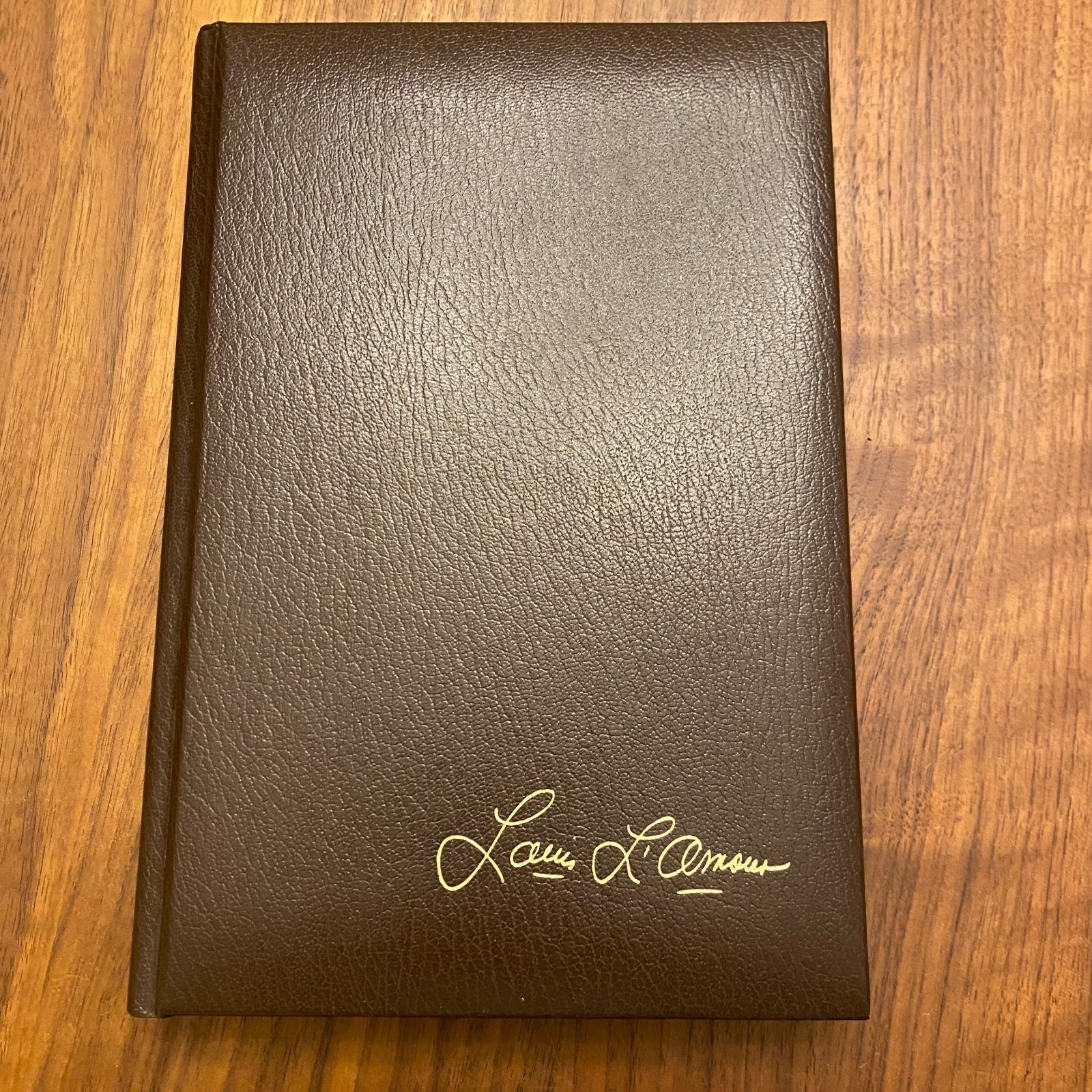 Louis L’amour LEATHERETTE Books – YOU PICK TITLES – Buy 4+, Save 15%