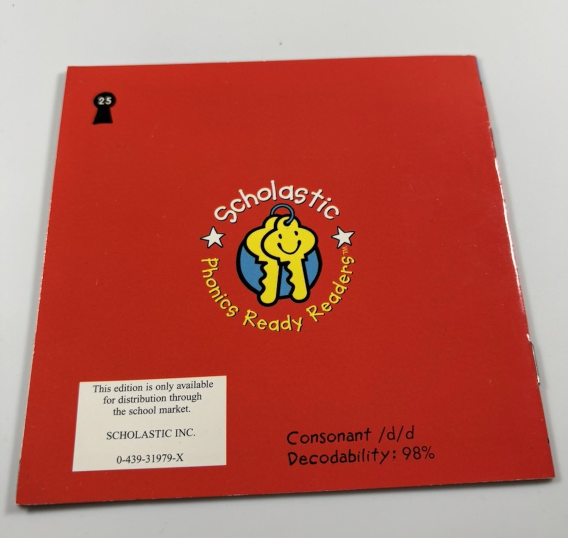 Scholastic Phonics Ready Readers Sid, Tad and Dot #25 paperback book #670