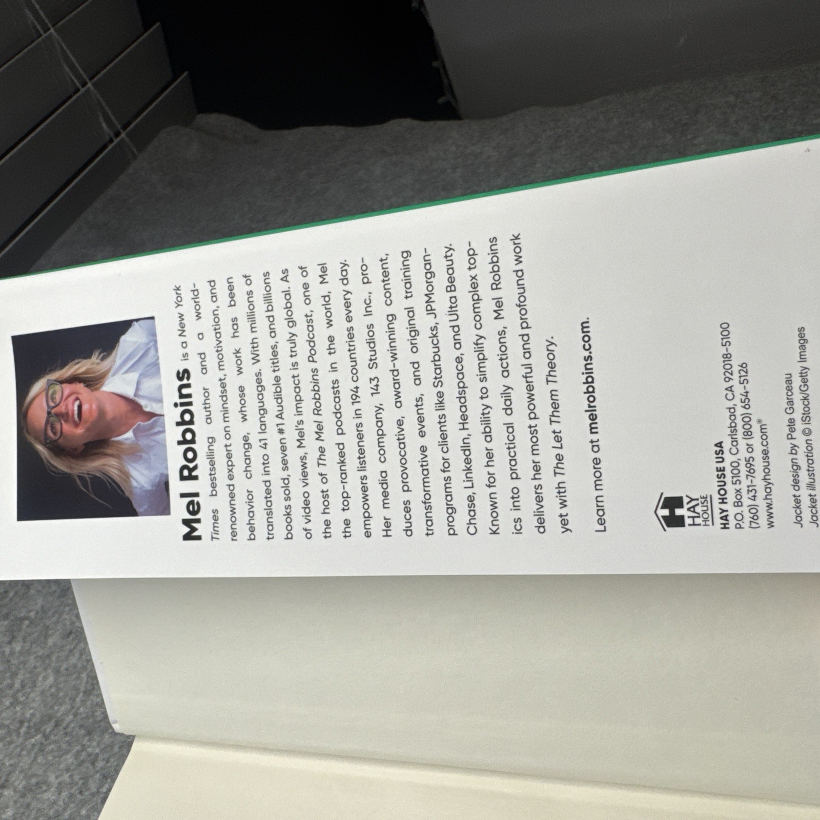 The Let Them Theory – A Life-Changing Tool By Mel Robbins( 1st Edition, 2024)