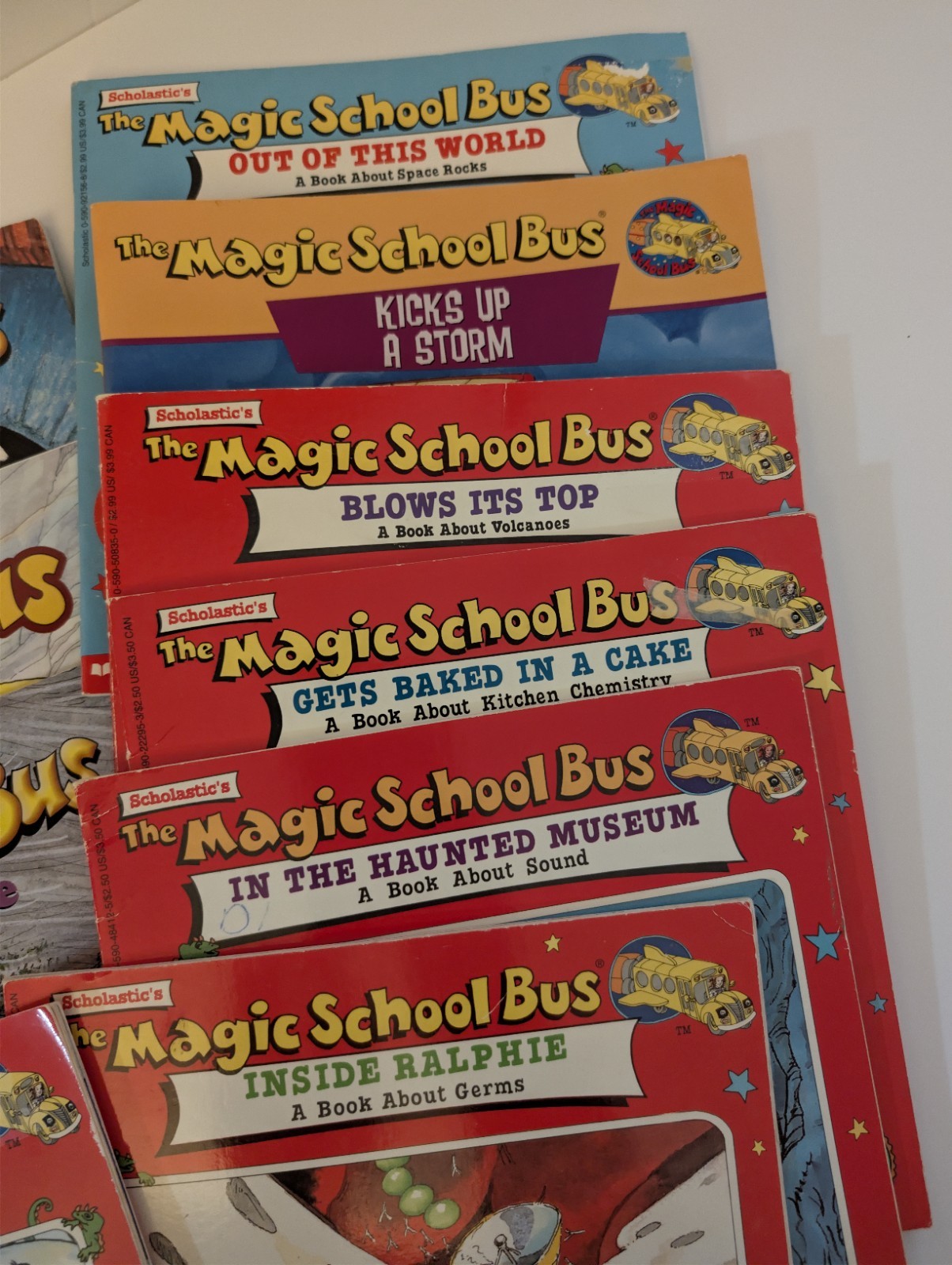 Scholastic The Magic School Bus Book Lot Ages 4-8 Science Joanna Cole Education