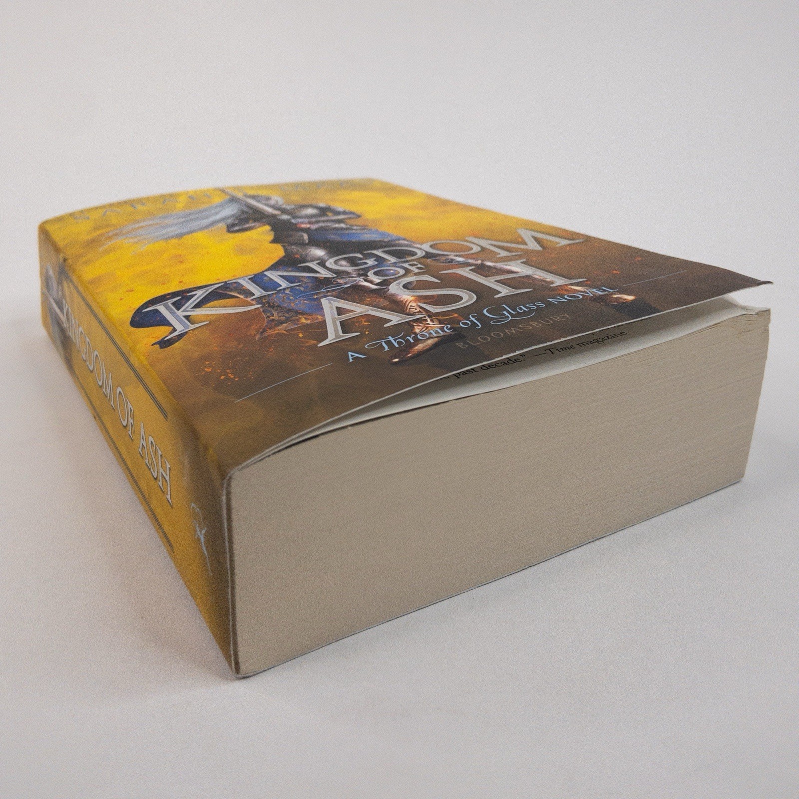 Throne of Glass KINGDOM OF ASH Sarah J Maas 2018 Paperback – Please Read