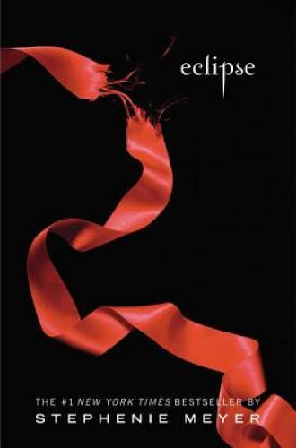Eclipse (Twilight Sagas) – Paperback By Meyer, Stephenie – GOOD