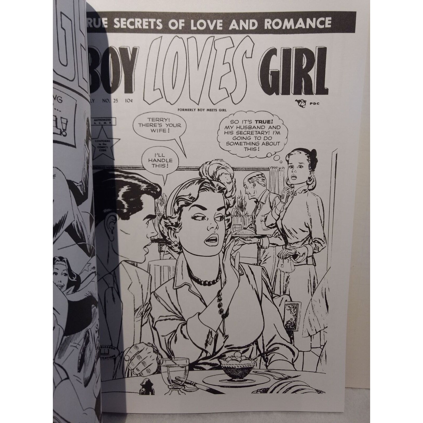 Classic Comic Coloring Book – 128 Pages