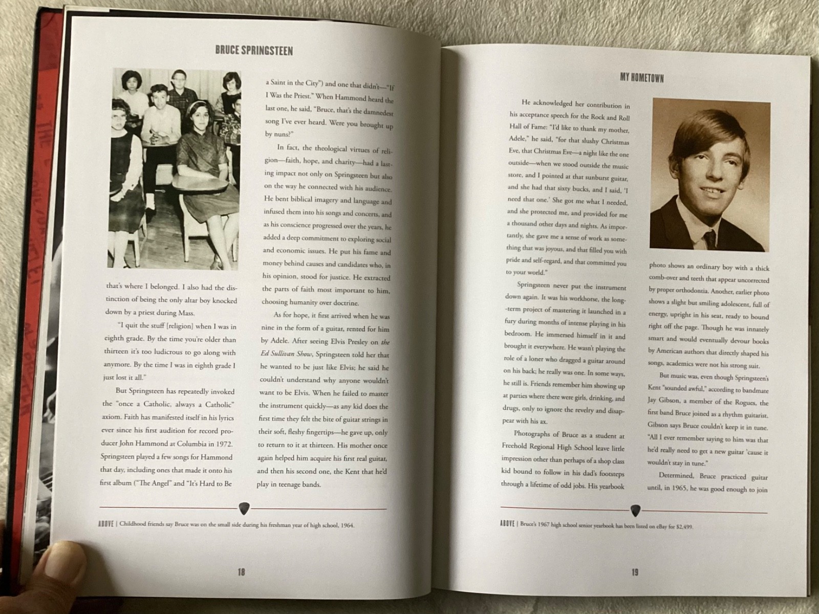 “BRUCE SPRINGSTEEN – An Illustrated Biography” – Hardcover – 184 Pages! – MINT!