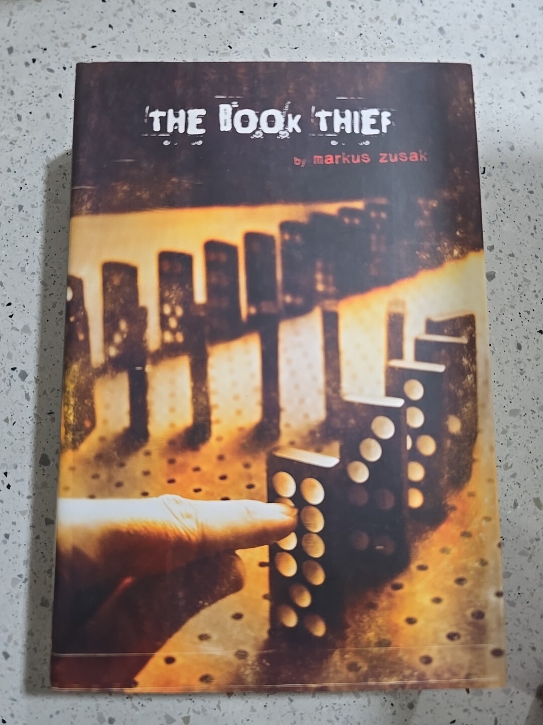 THE BOOK THIEF MARKUS ZUSAK HC/DJ FIRST AMERICAN EDITION STATED
