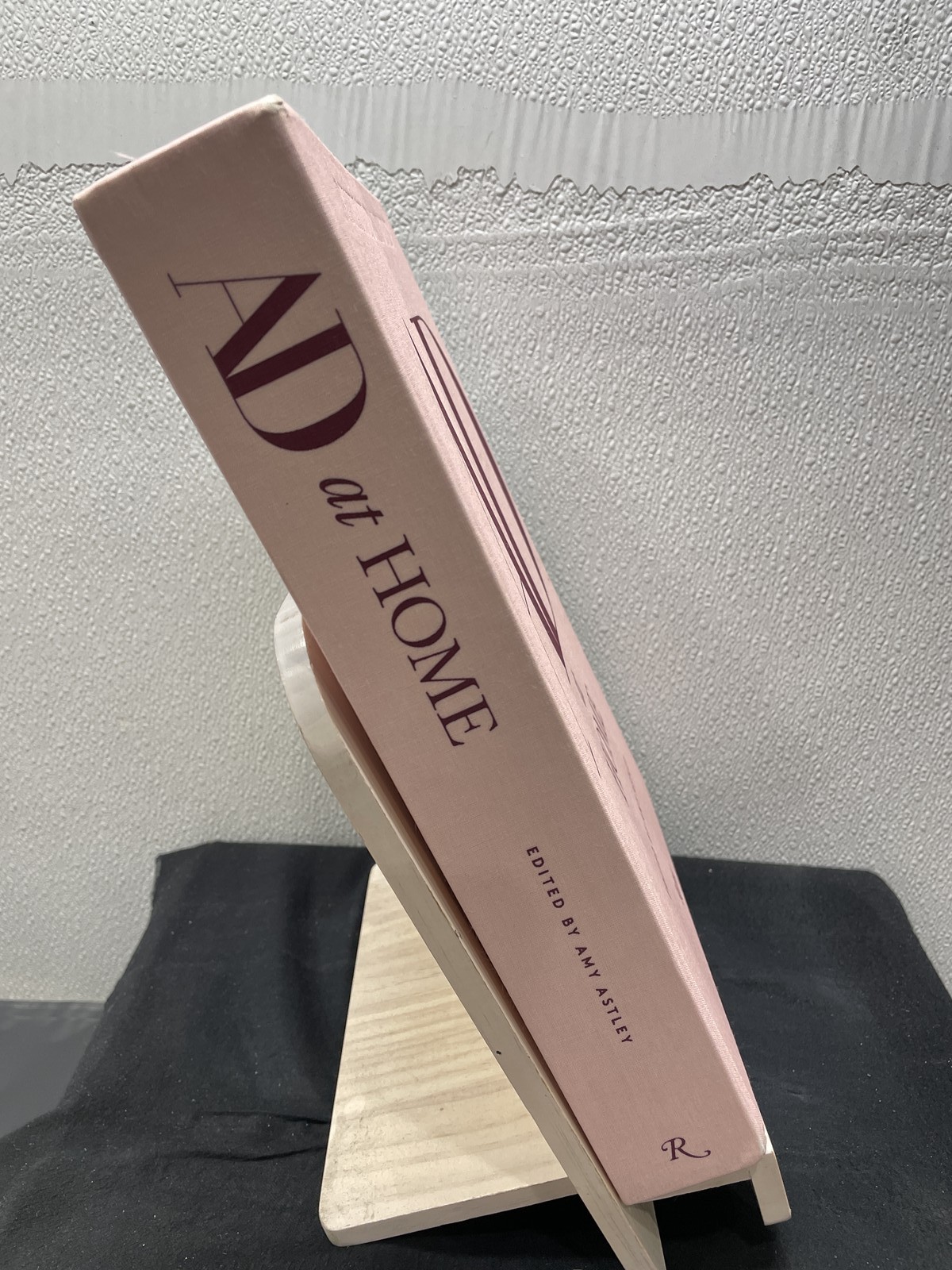 AD at Home: Architectural Digest Edited by Amy Astley 2025 Hardcover