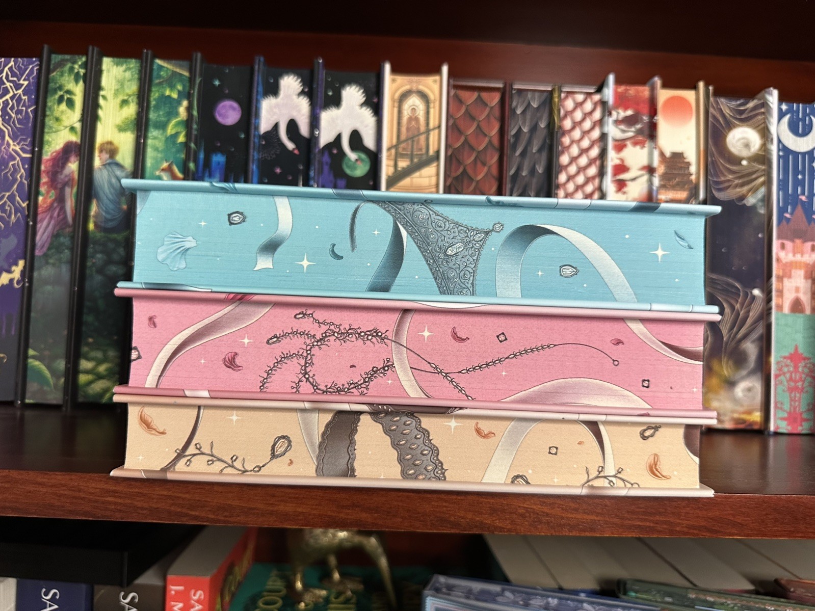 !!SIGNED!! FairyLoot The Selection, The Elite, The One Set by Kiera Cass